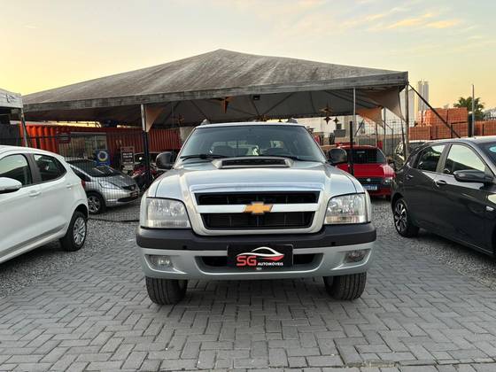 CHEVROLET S10 2.4 MPFI RODEIO 4X2 CD 8V FLEX 4P MANUAL CHEVROLET S10 2.4 MPFI RODEIO 4X2 CD 8V FLEX 4P MANUAL